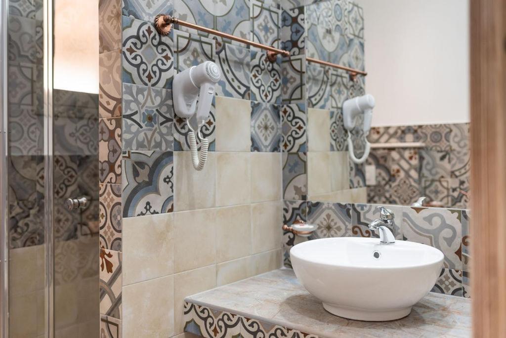 Sisula Country & Hotel 4*